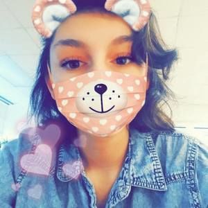 Meet your Posher, Hannah